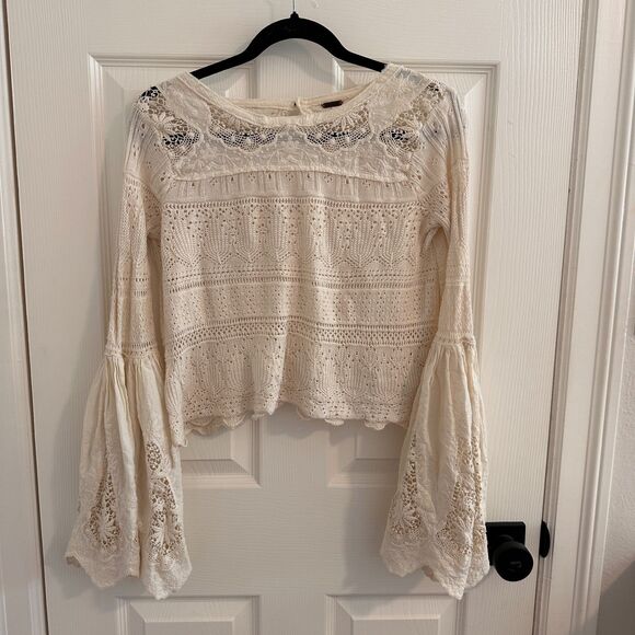 Free People Women’s Lace Once Upon a Time Ivory Top Sz XS Oversized Crochet Boho - Picture 4 of 9